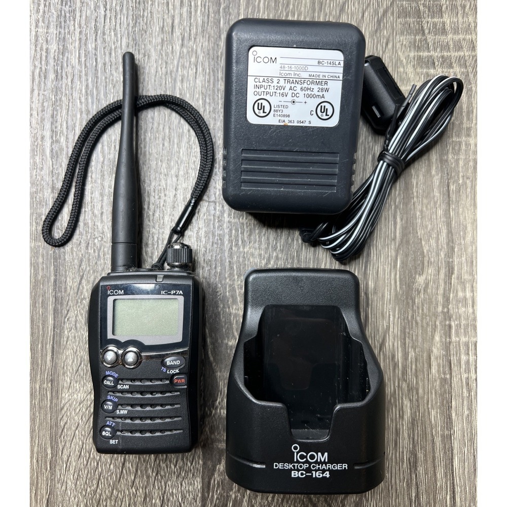 Icom IC-P7A UHF 450-512 MHz Portable Radio 4 Watt 128 Channel Scanner W/ Charger